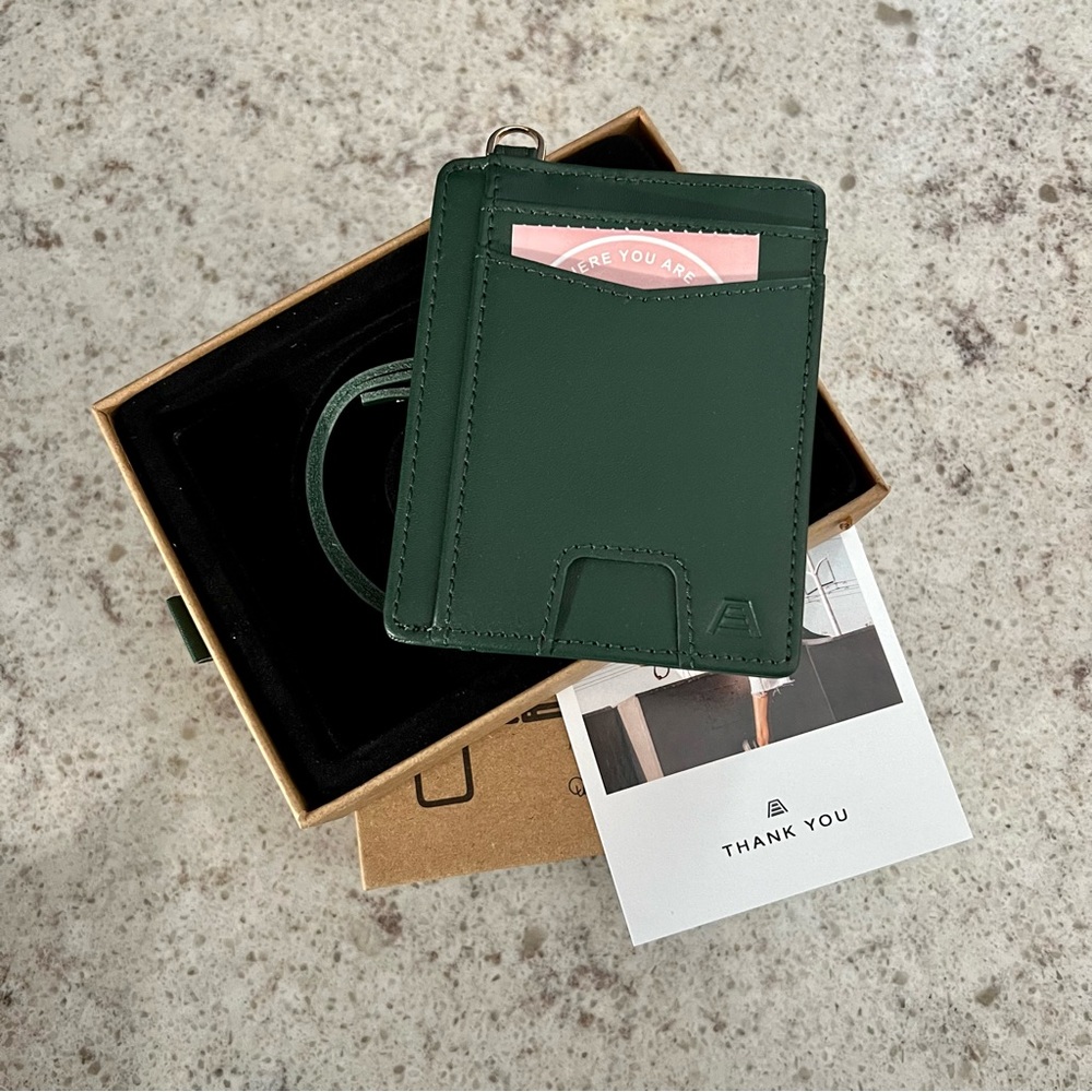 *NEW* Andar Denner Wallet in Pine